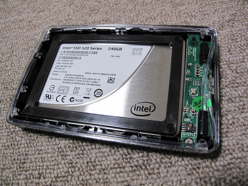 Intel SSD 520 と 1分ボックス Green Line