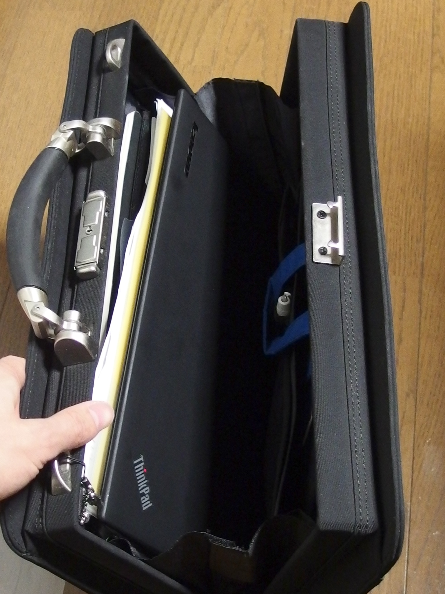 ThinkPad X1 Carbonビジネスバッグ