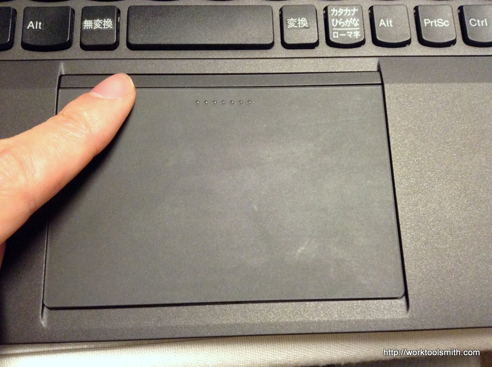 ThinkPad Helix タッチパッド押し込み