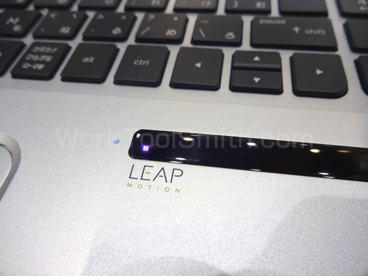 envy 17-j100 leap motion 2