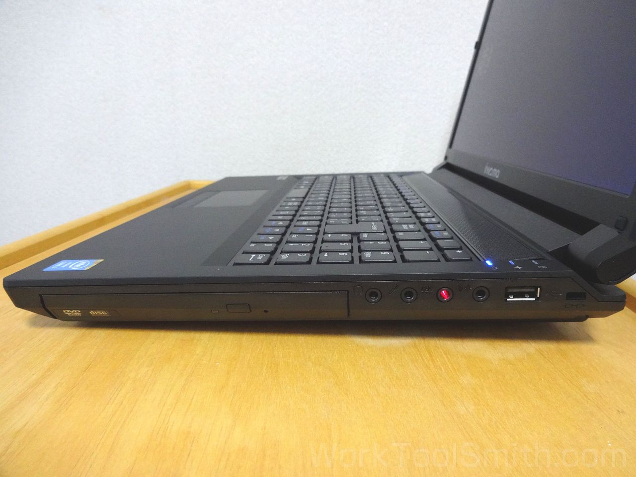 15gsx8050-i7-yfb 外観 review 015