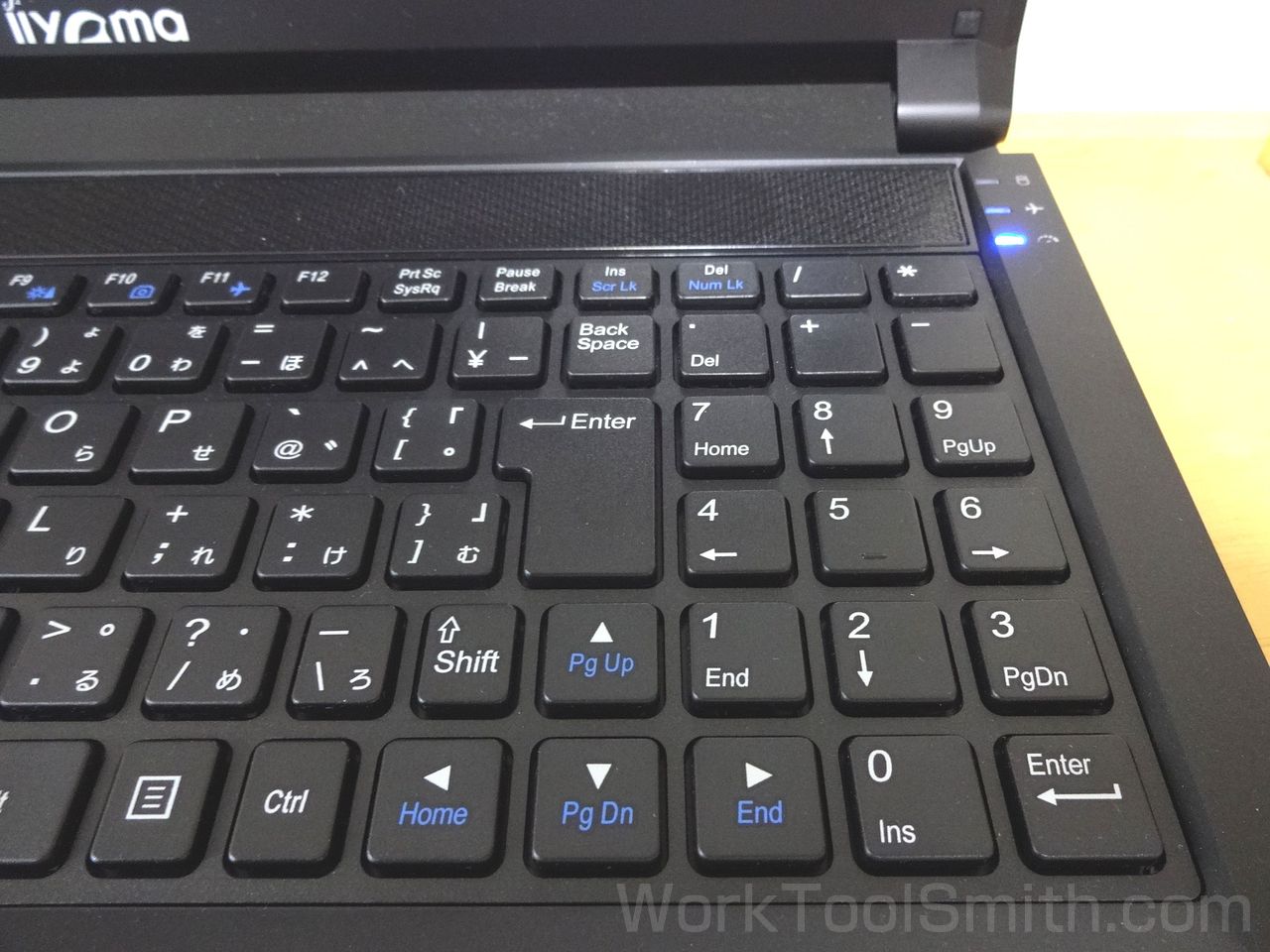 15gsx8050-i7-yfb 外観 review 014
