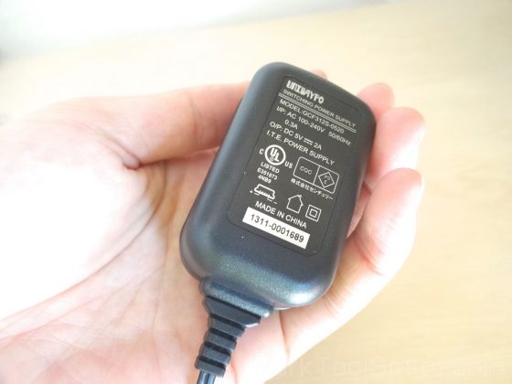 電源アダプタ