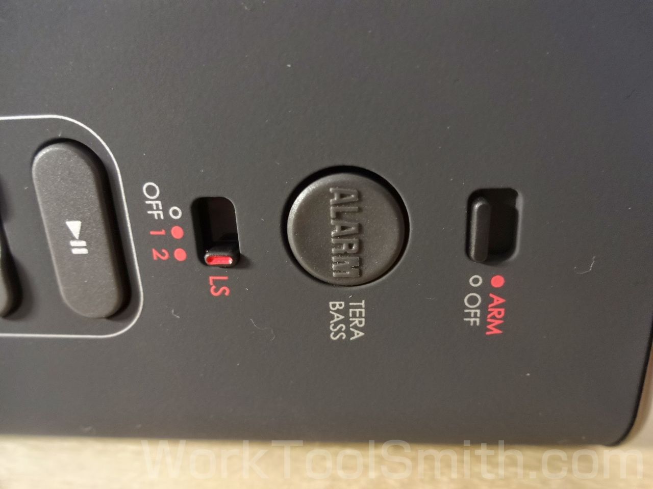 右から2番めがTERABASS