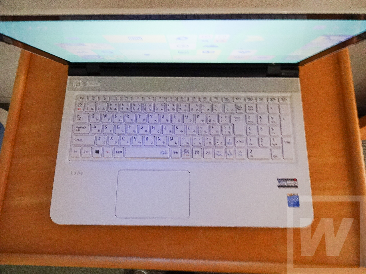 NEC Lavie NSe Review 014