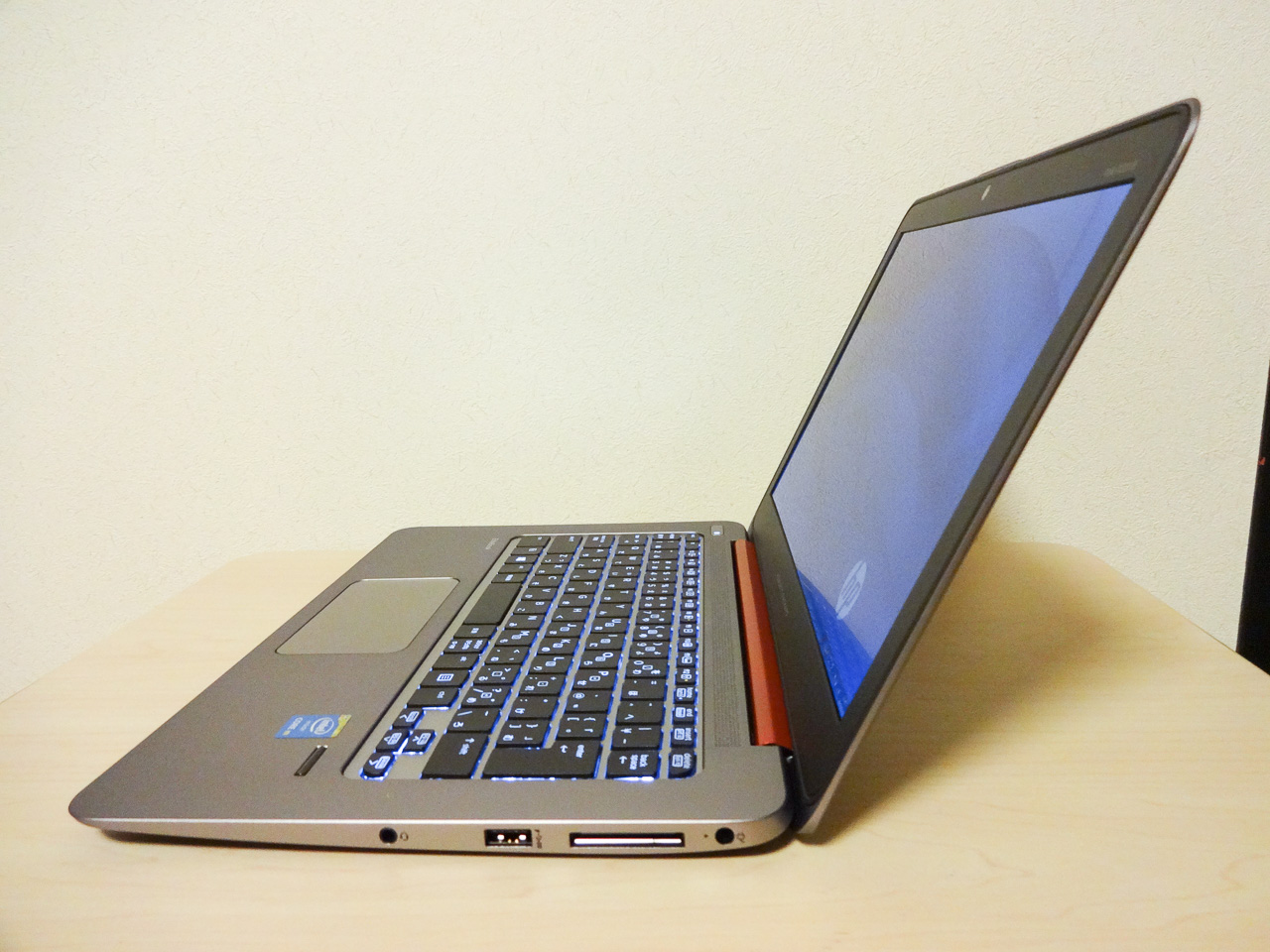 Folio 1020 G1 Review 013