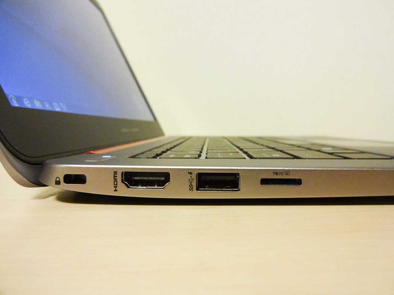 Folio 1020 G1 Review 017