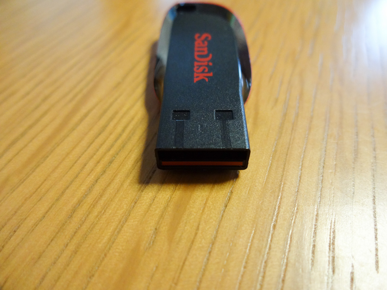 Sandisk SDCZ50-008G Review 003