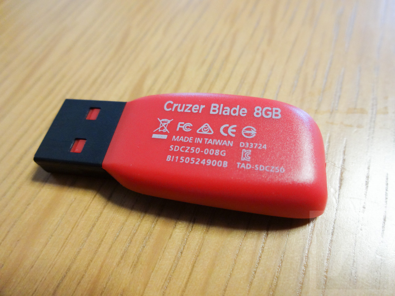 Sandisk SDCZ50-008G Review 006