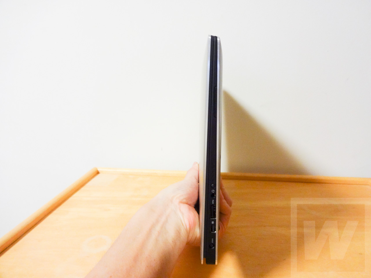 DELL XPS 13 Graphic Pro Review 033