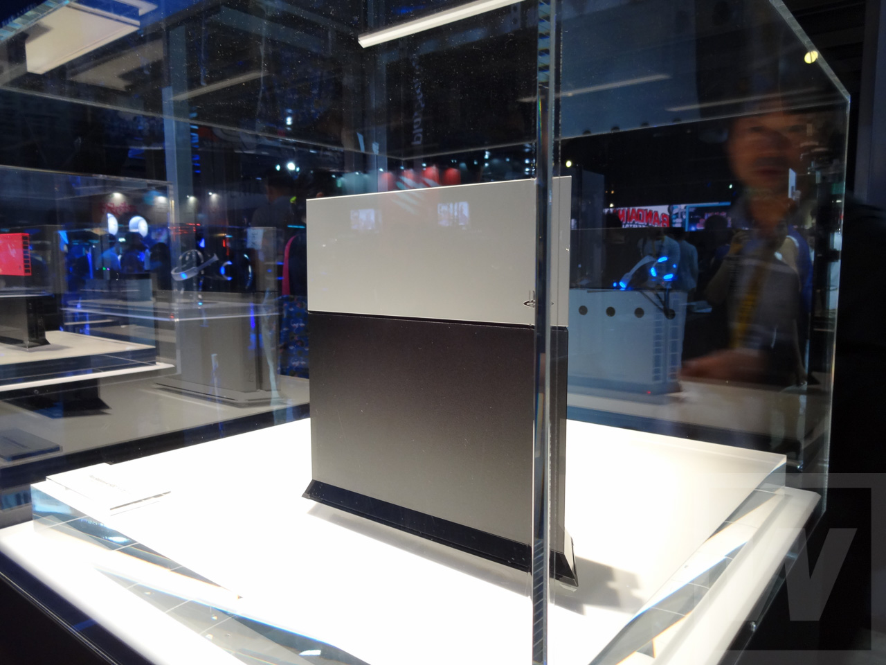TGS2015 PlayStation Review 001