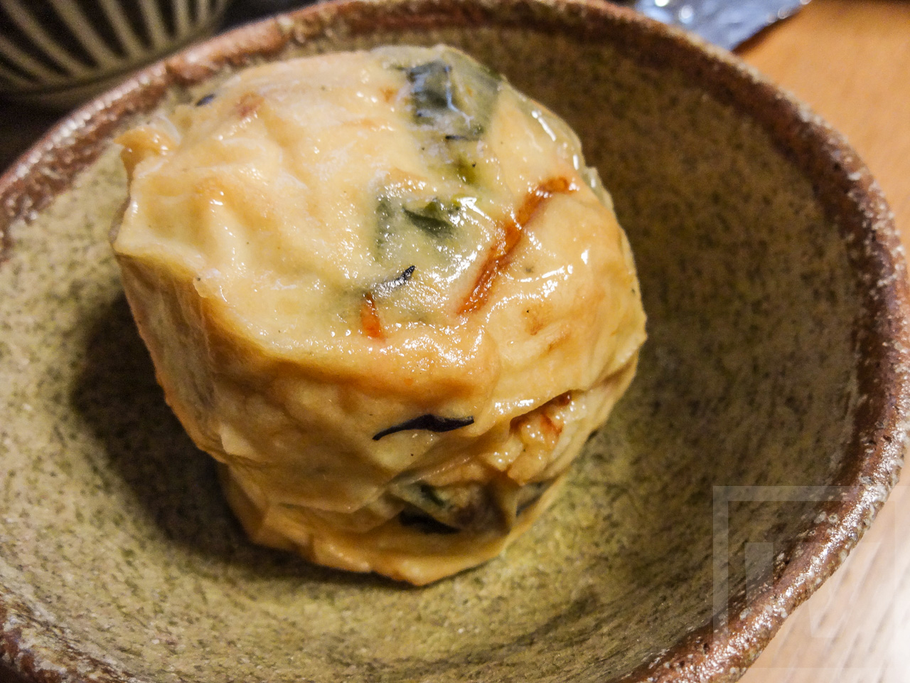 注：茶碗に入っています