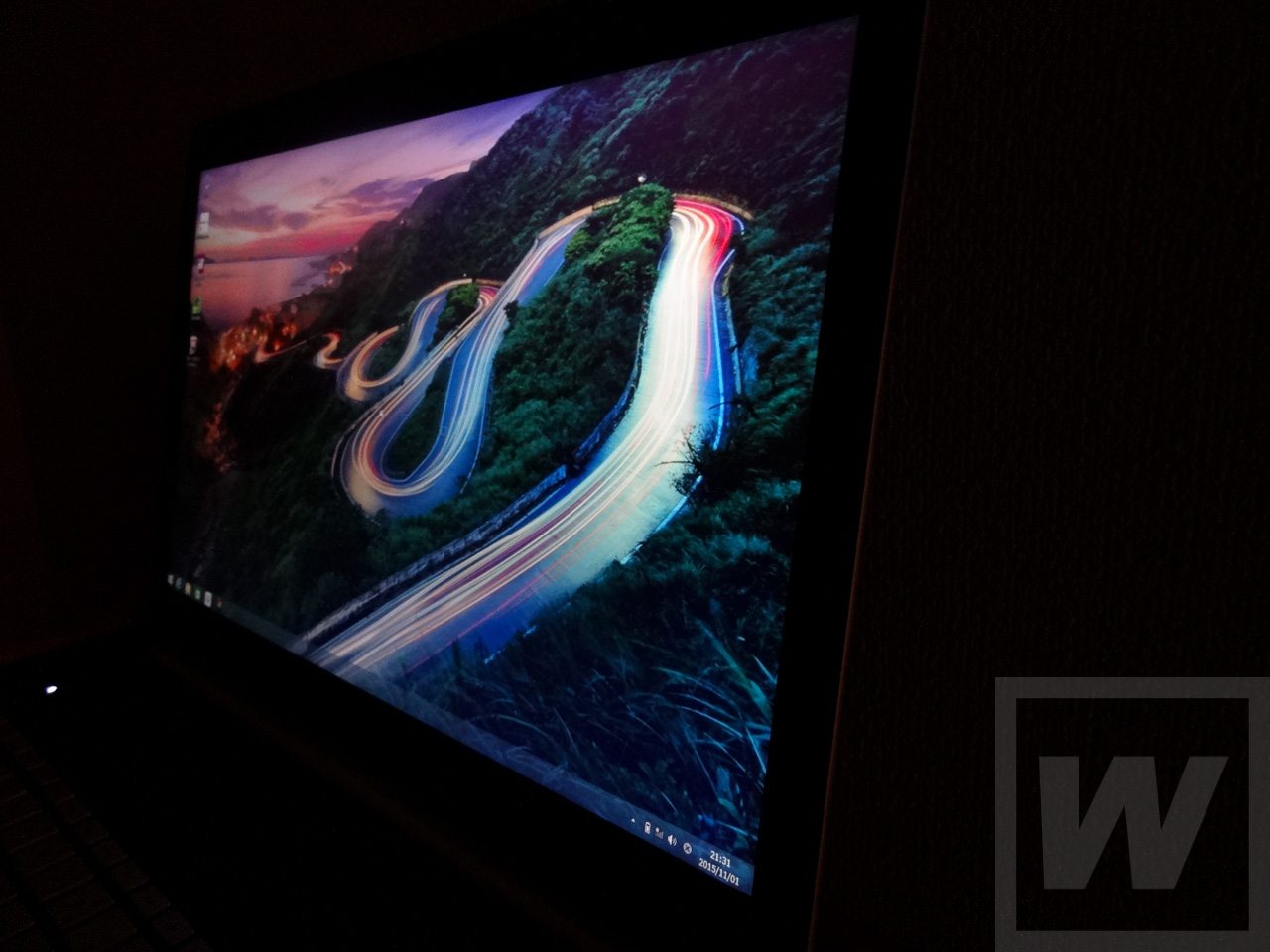 HP ENVY 17-n000 Review 007