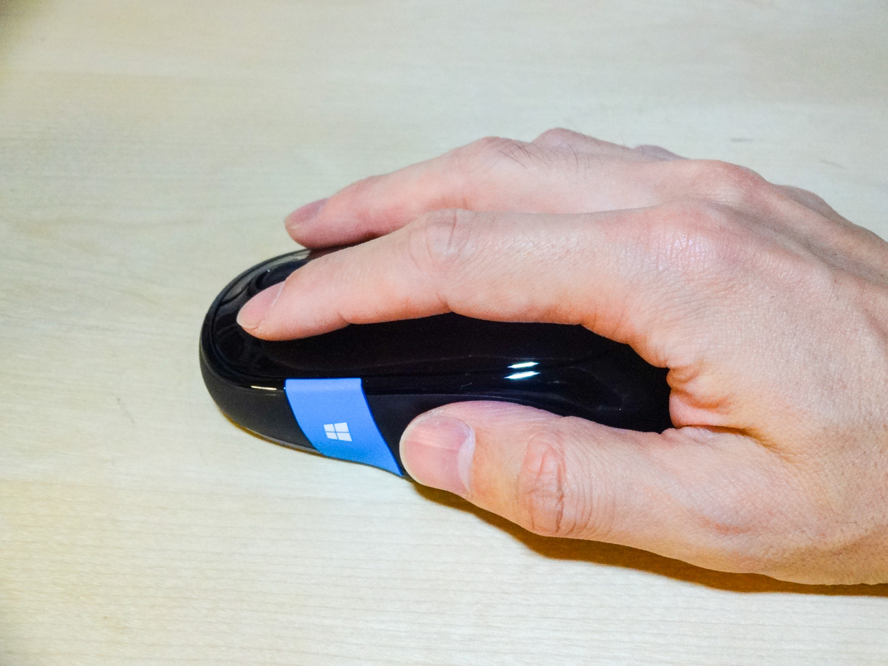 Microsoft Sculpt Comfort Mouse Review 006