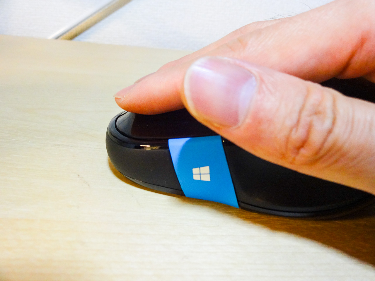 Microsoft Sculpt Comfort Mouse Review 009