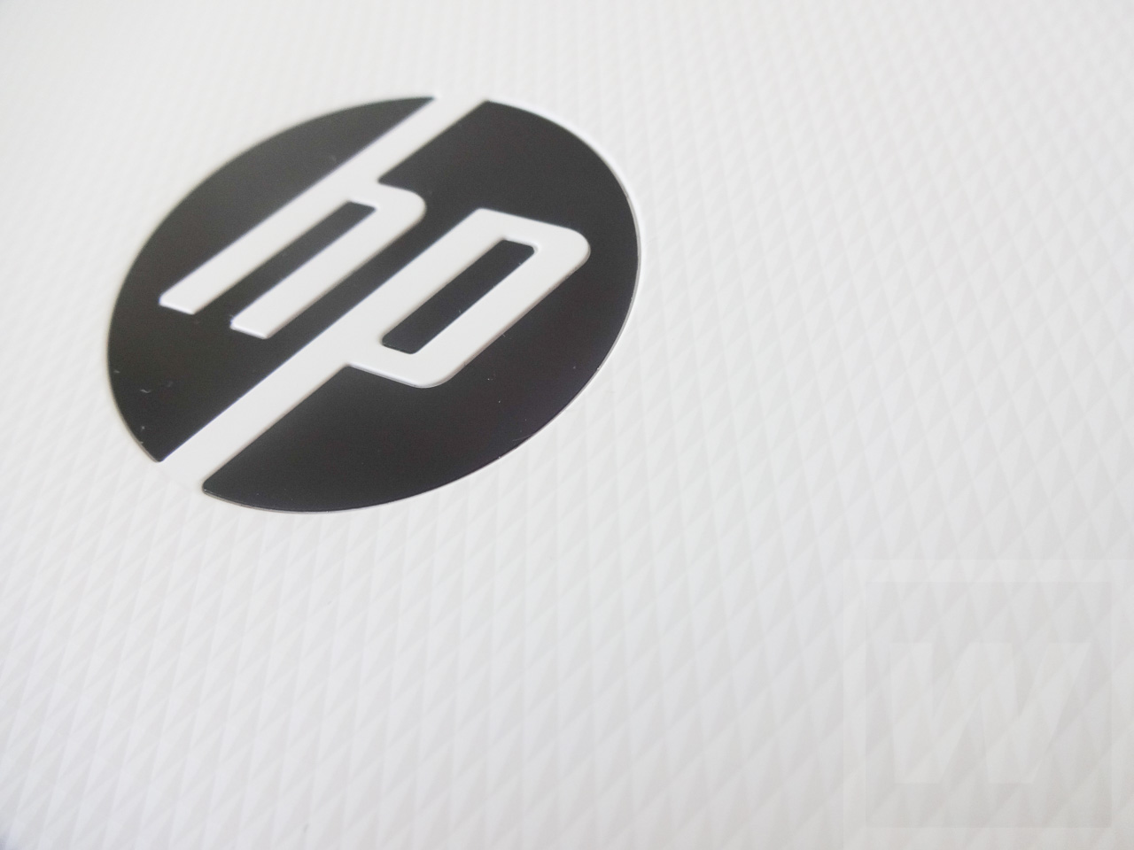 HP 14-ac100 Review 002