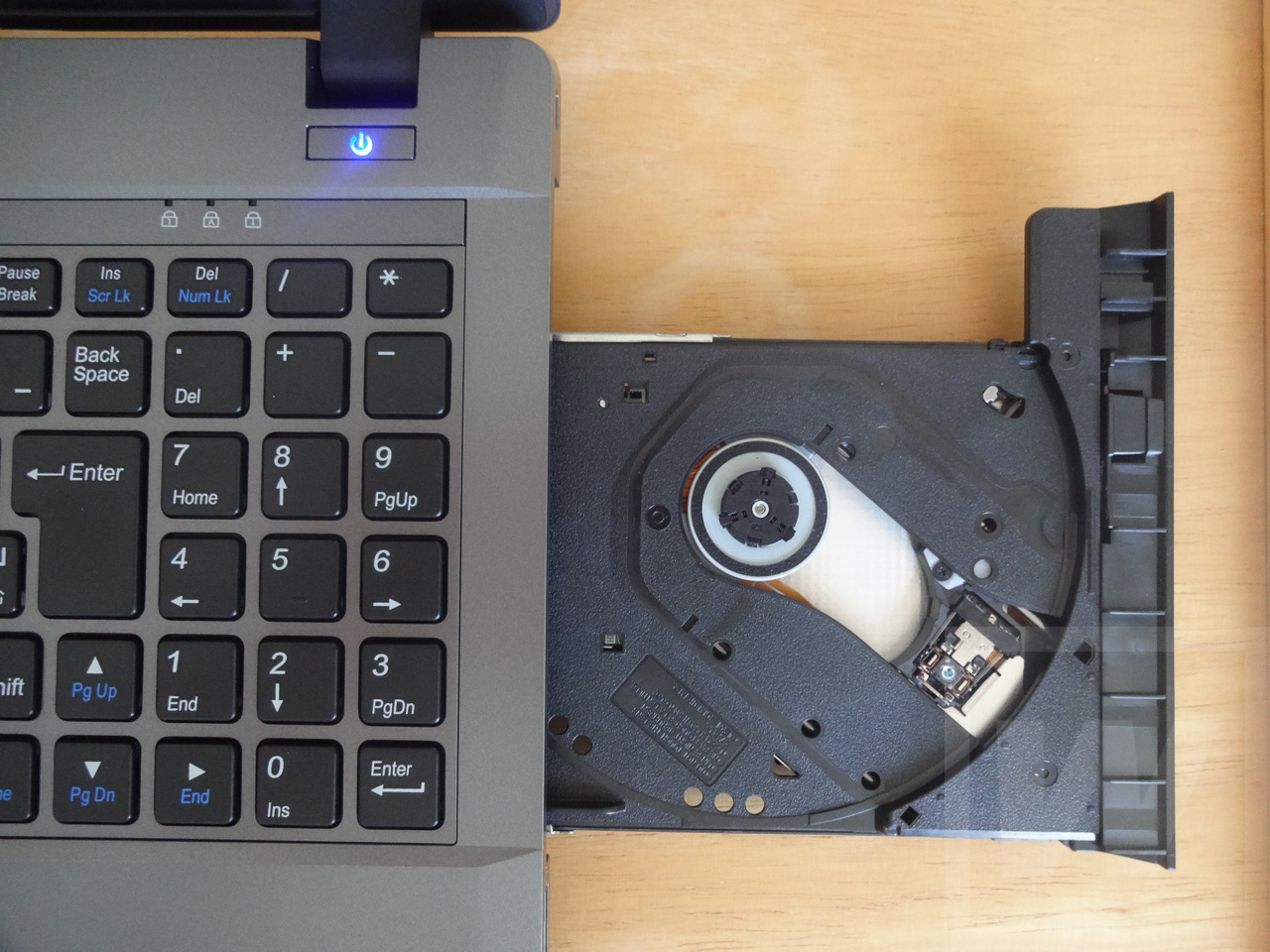 NEXTGEAR-NOTE i5310 Review 016