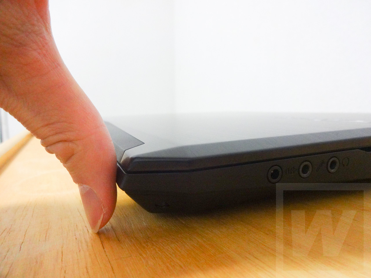 NEXTGEAR-NOTE i5710 Review 020
