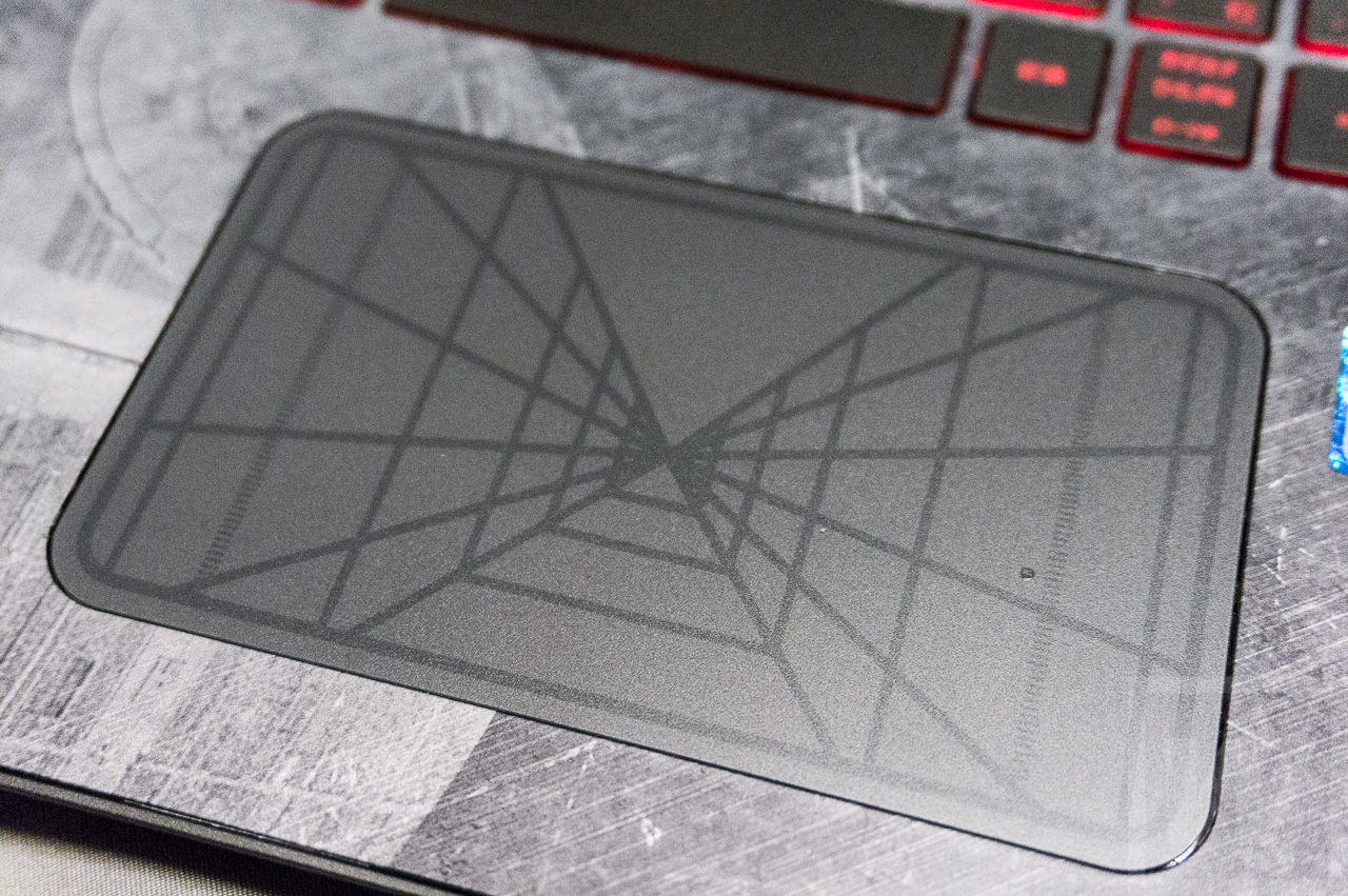 HP Star Wars Special Edition Notebook Review 011