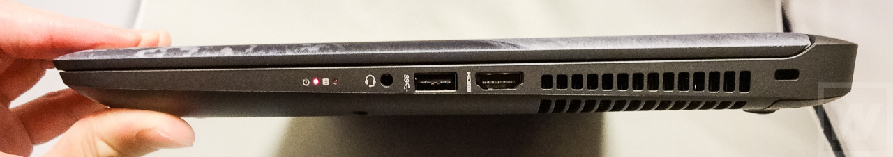 HP Star Wars Special Edition Notebook Review 014
