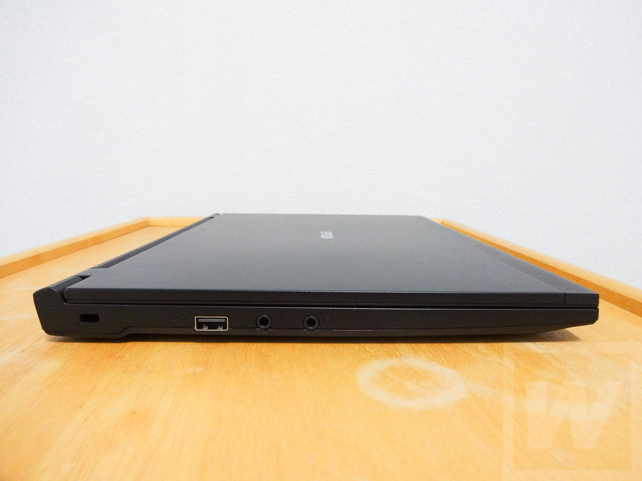 Epson Endeavor NE512E Review 012