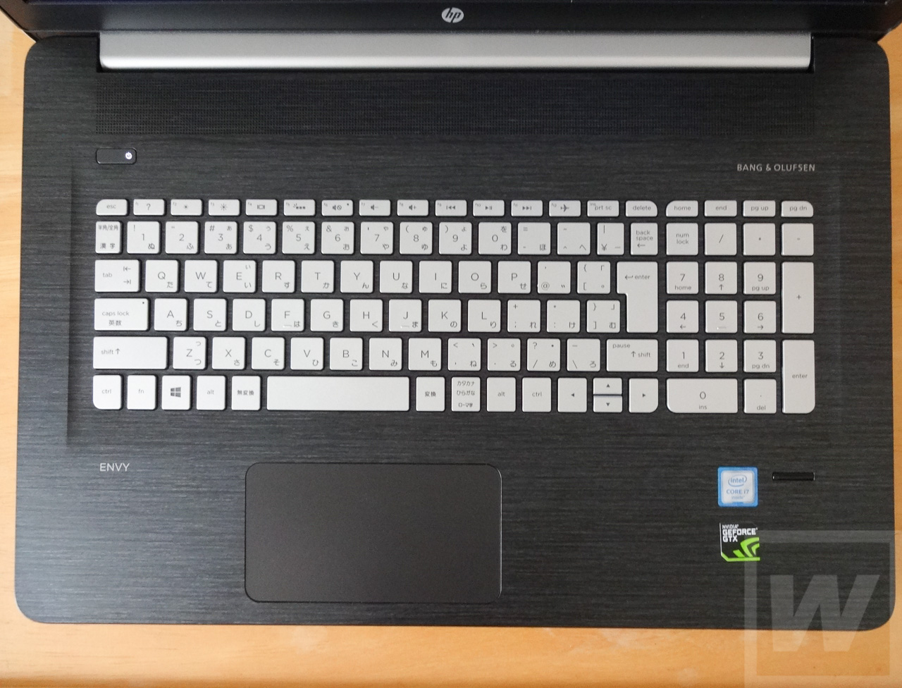 hp ENVY 17-r000 Review 014