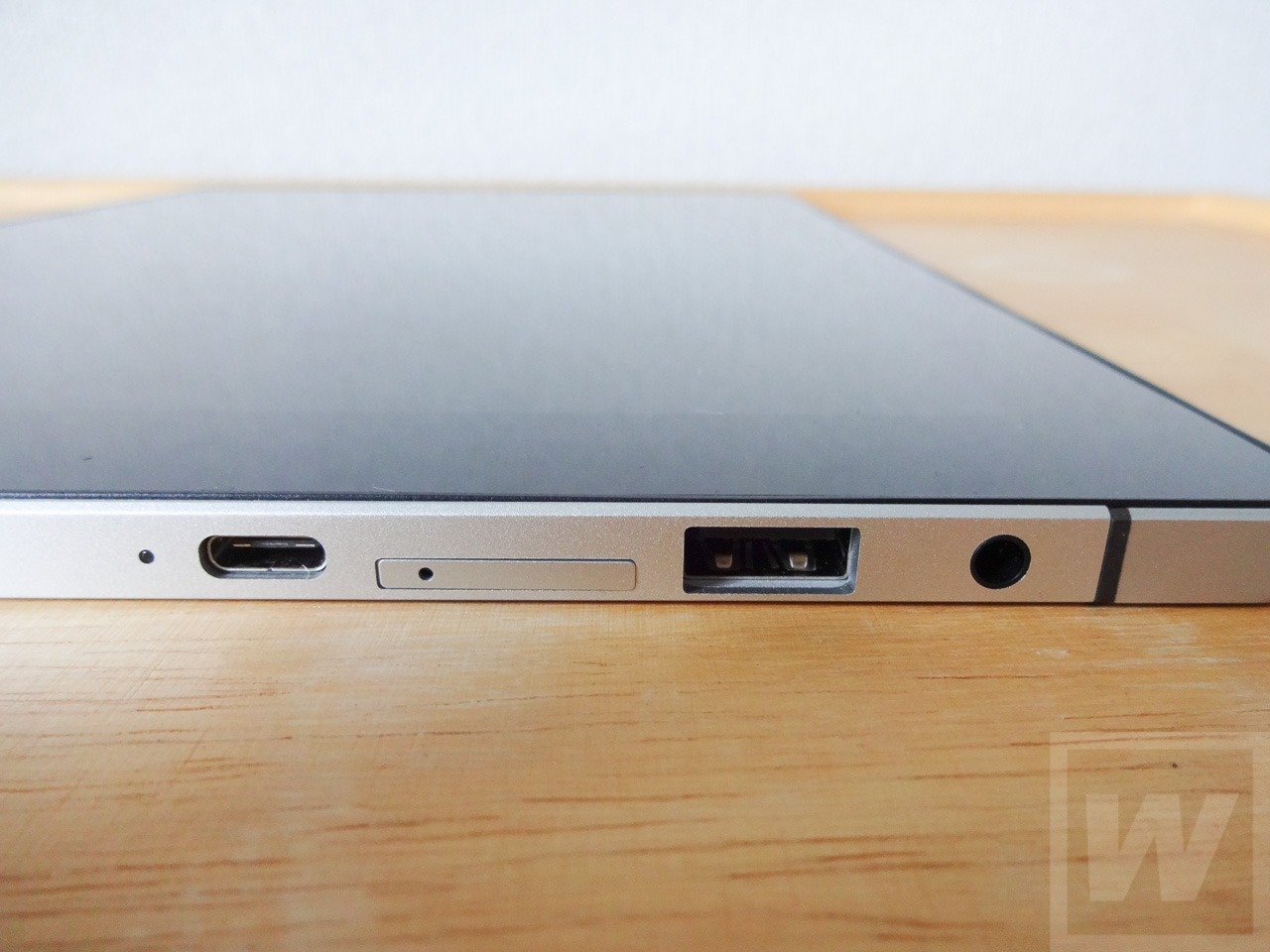 HP Elite X2 1020 G1 Review 015