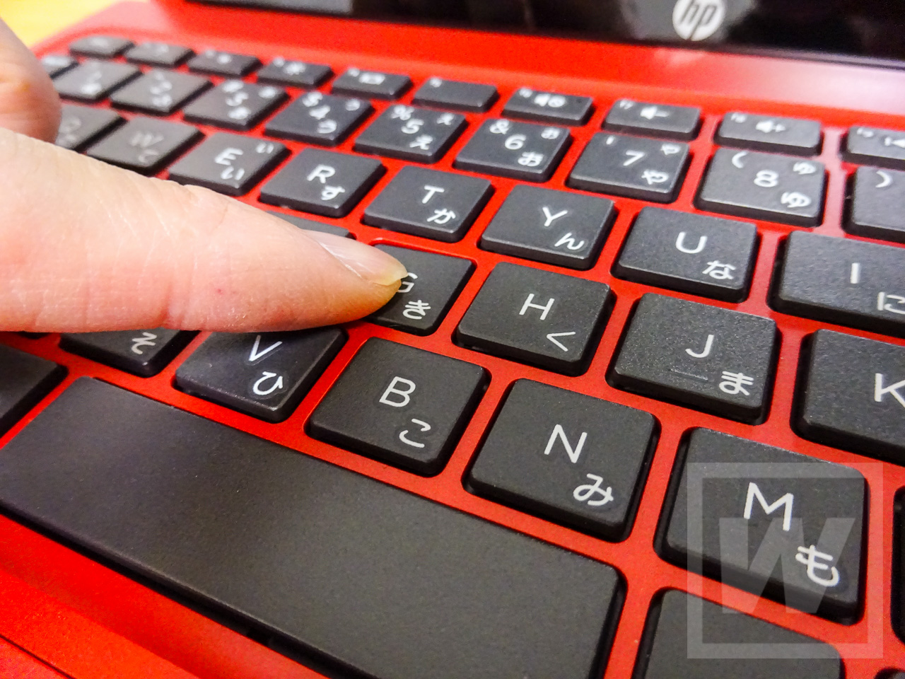 HP Pavilioin x2 10-n100 Review 016