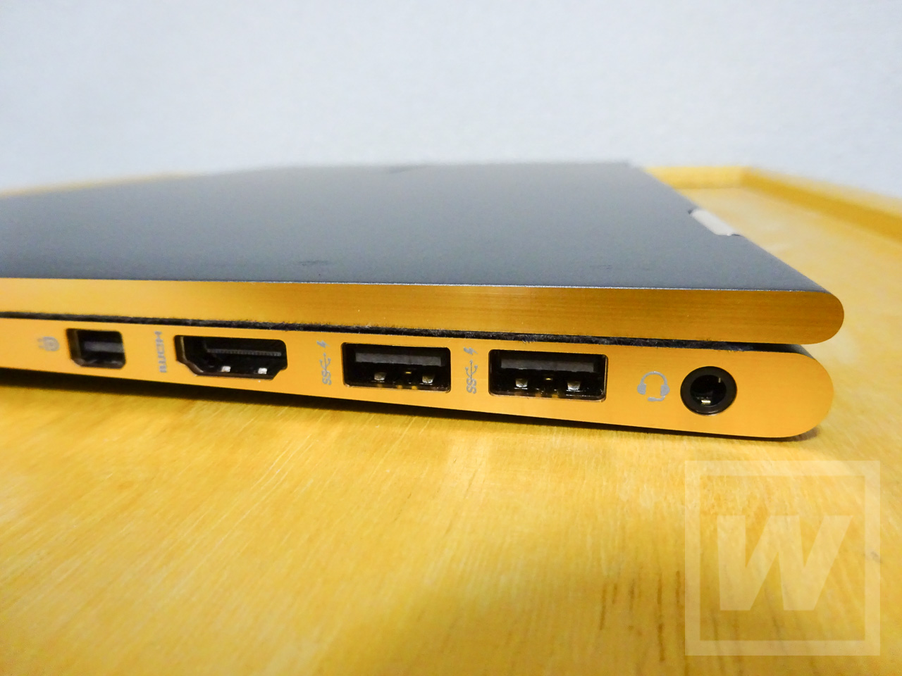 HP Spectre 13 x360 Review 010