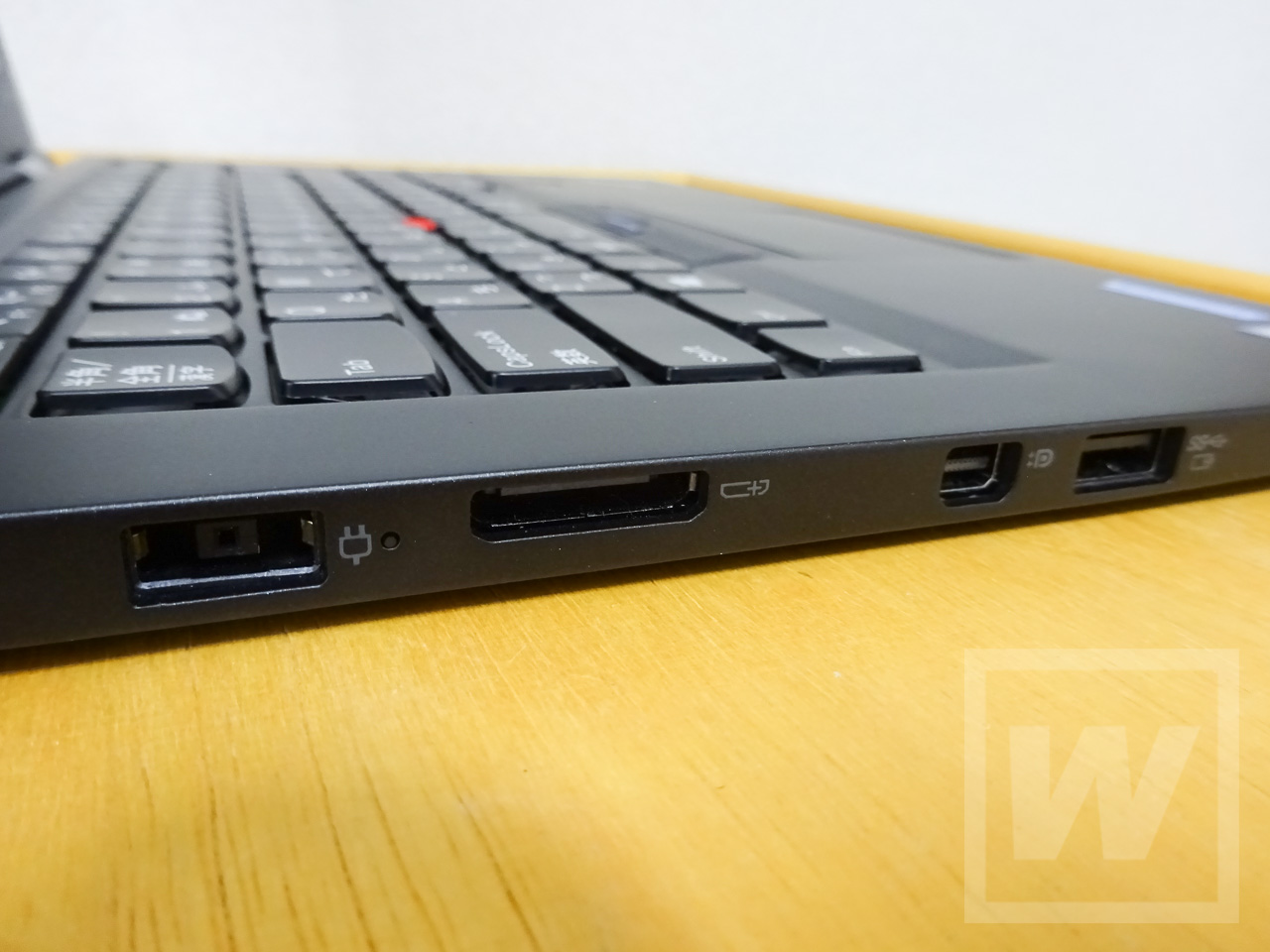 ThinkPad X1 Carbon 2016 Wigig Review 037