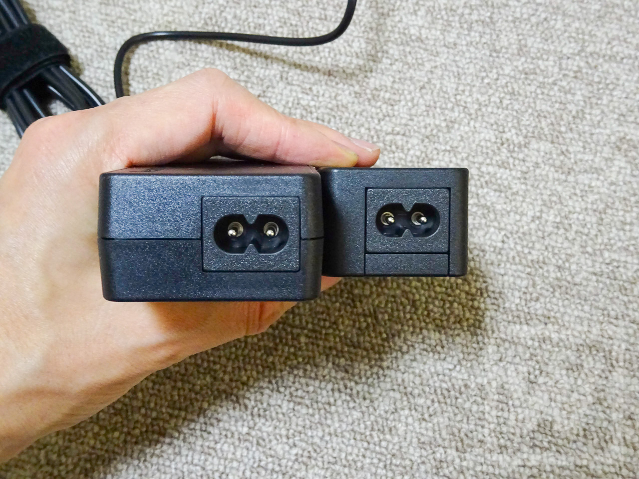 ThinkPad ACアダプタ 90W Review 002