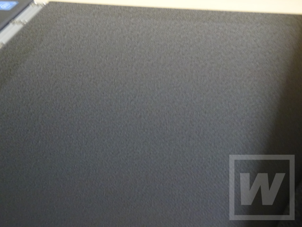 lenovo-yoga-book-%e3%82%ac%e3%83%a9%e3%82%b9%e3%83%95%e3%82%a3%e3%83%ab%e3%83%a0-review-010