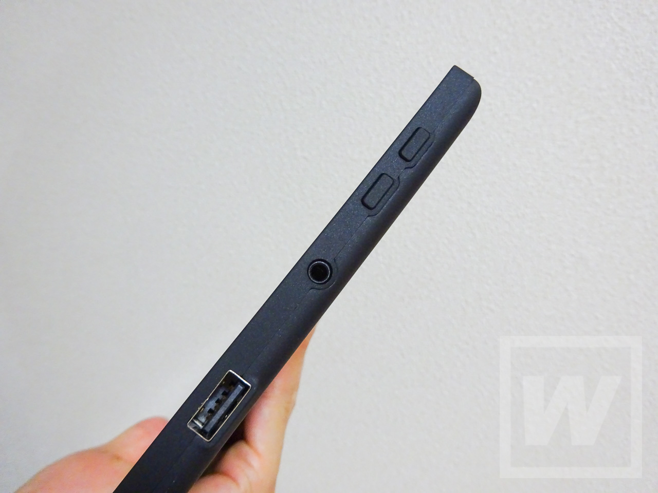 ドスパラ DG-NP09D モバイルモニター Review