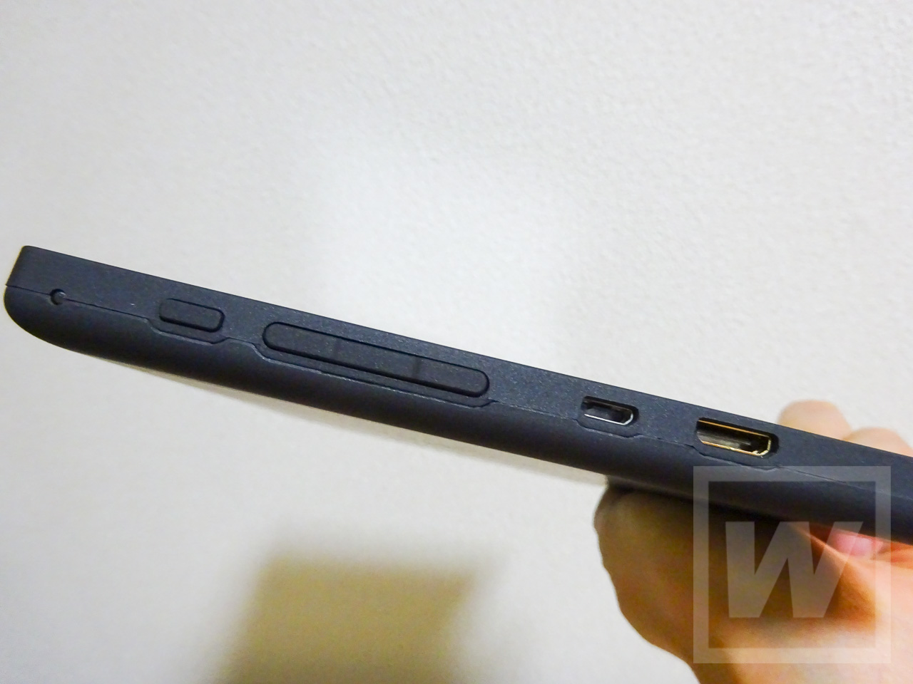 ドスパラ DG-NP09D モバイルモニター Review