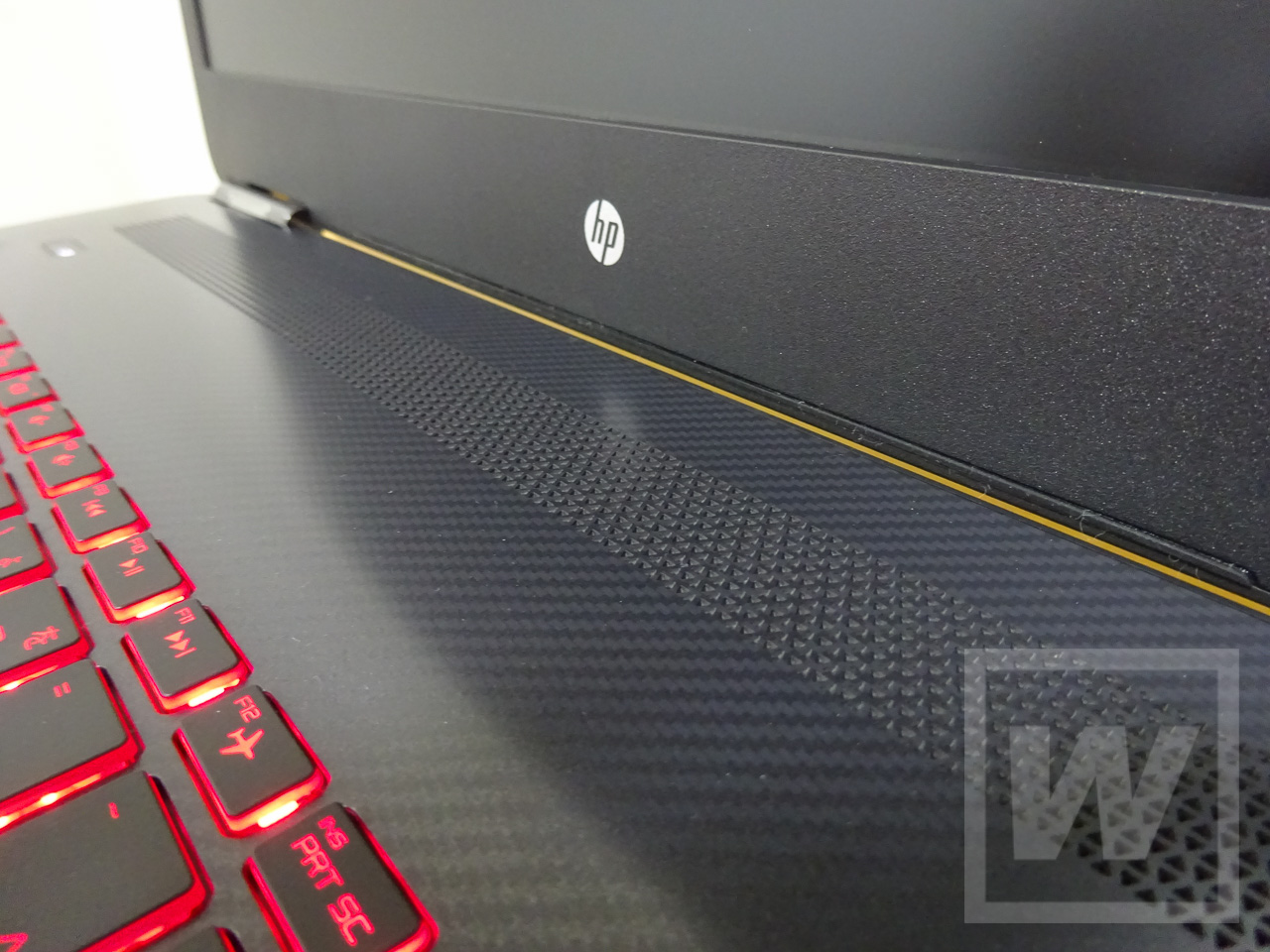 hp-omen-17-w000-review-027