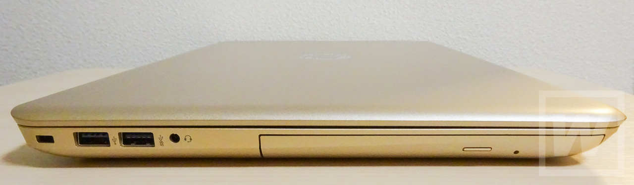 hp-pavilion-15-au000-gold-review-017