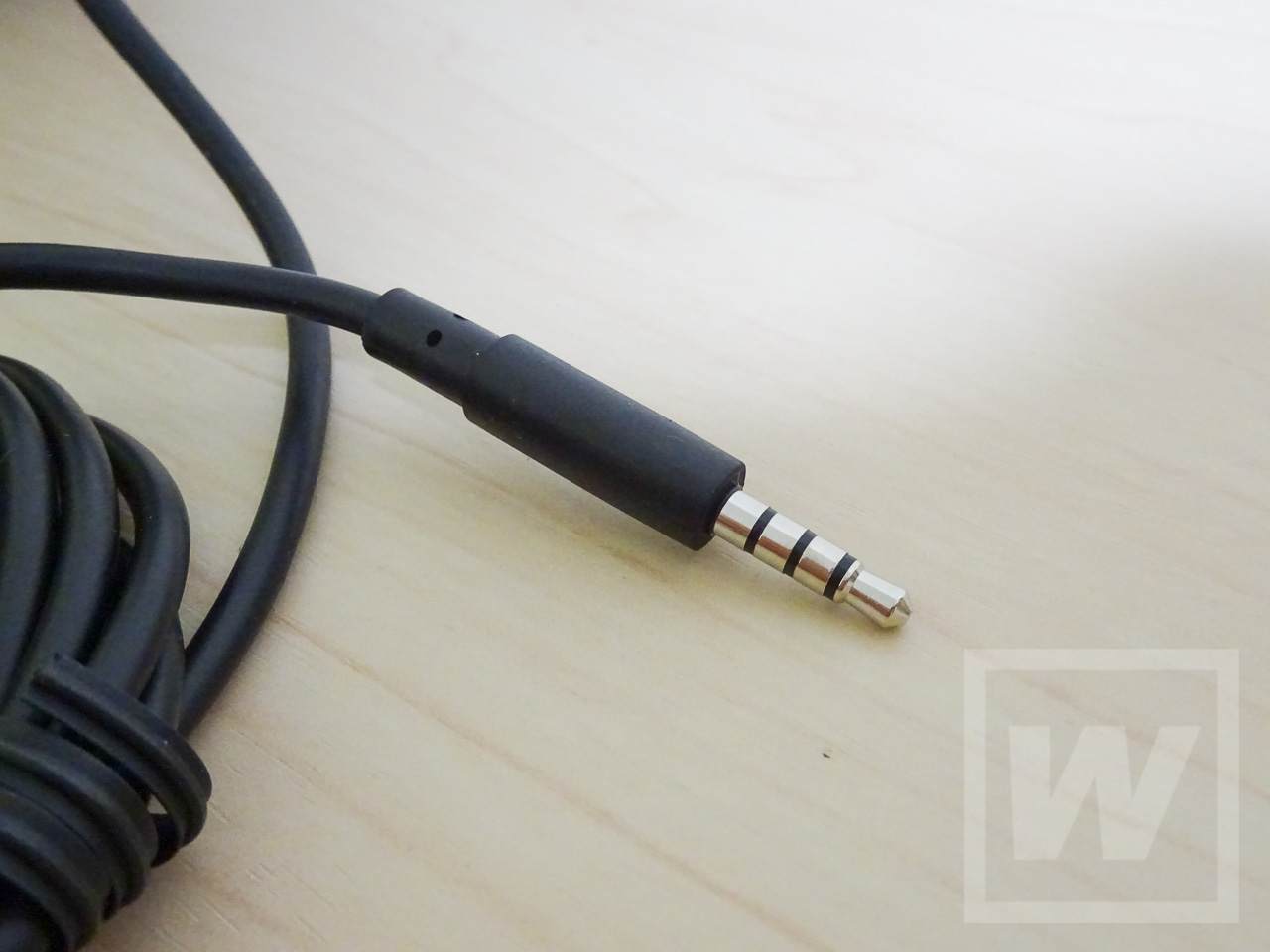 hyperx-cloud-stinger-hx-hscs-bkas-review-005