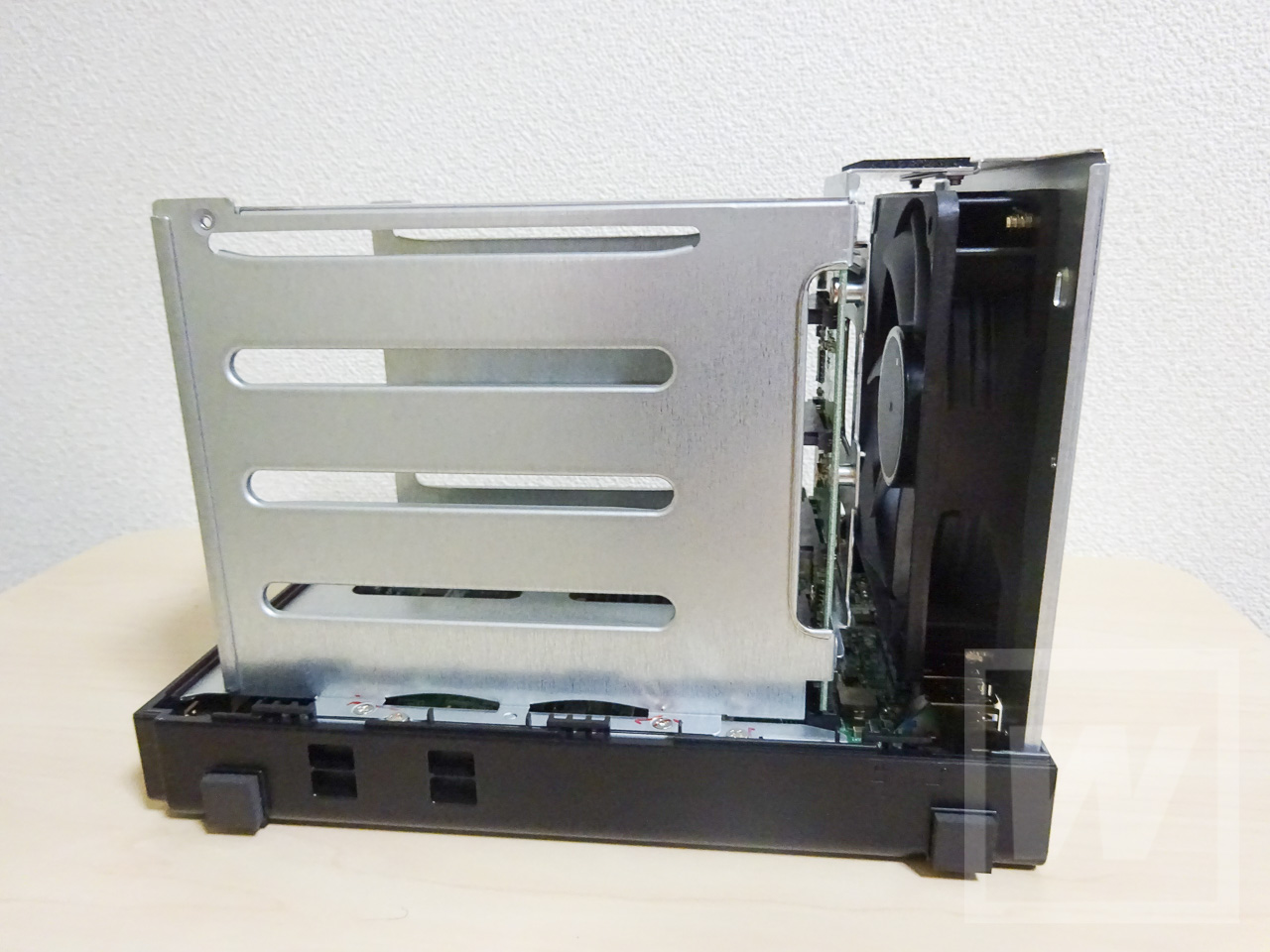 qnap-nas-ts-451-review-023