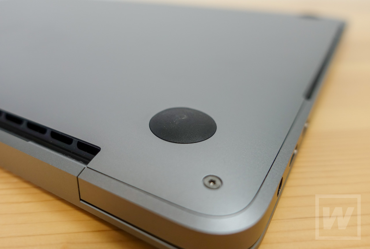 ThinkPadX1Carbon-MacBookPro 厚さ比較-レビュー-08