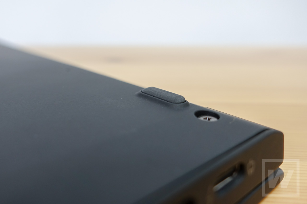ThinkPadX1Carbon-MacBookPro 厚さ比較-レビュー-07