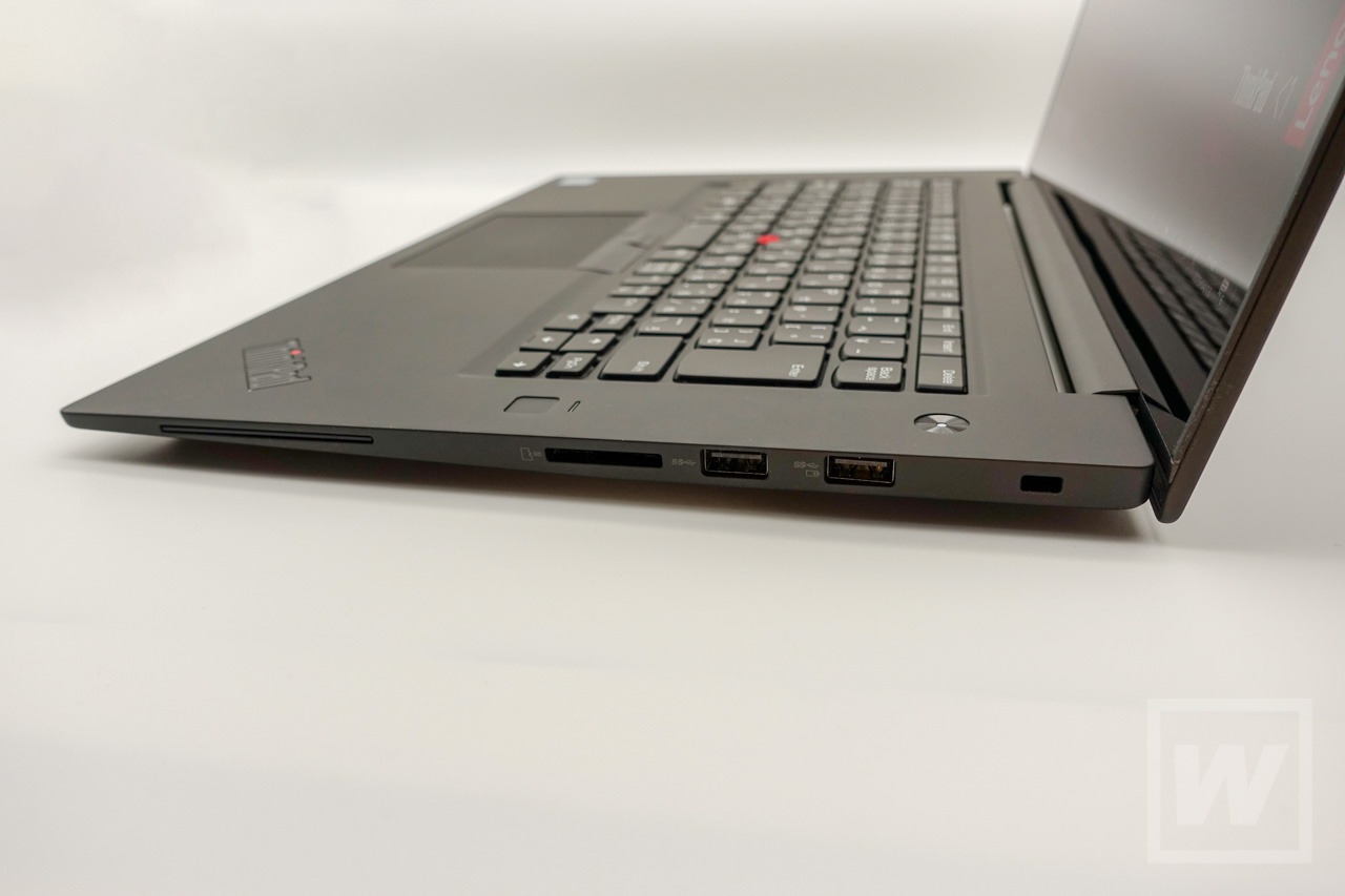 Lenovo ThinkPad X1 Extreme 2018-レビュー-12