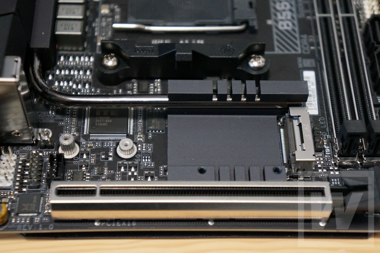 SSDエンベッド部分