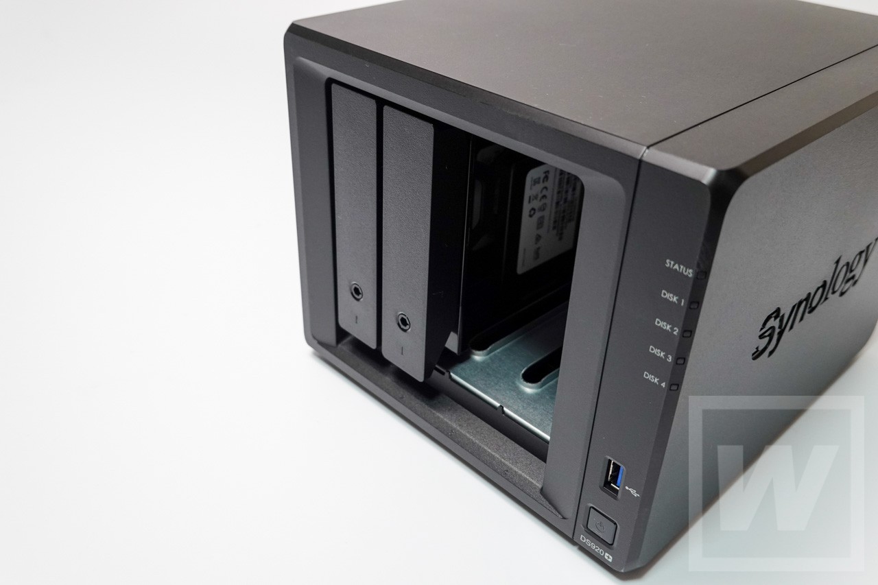 Synology DS920+ 023 レビュー
