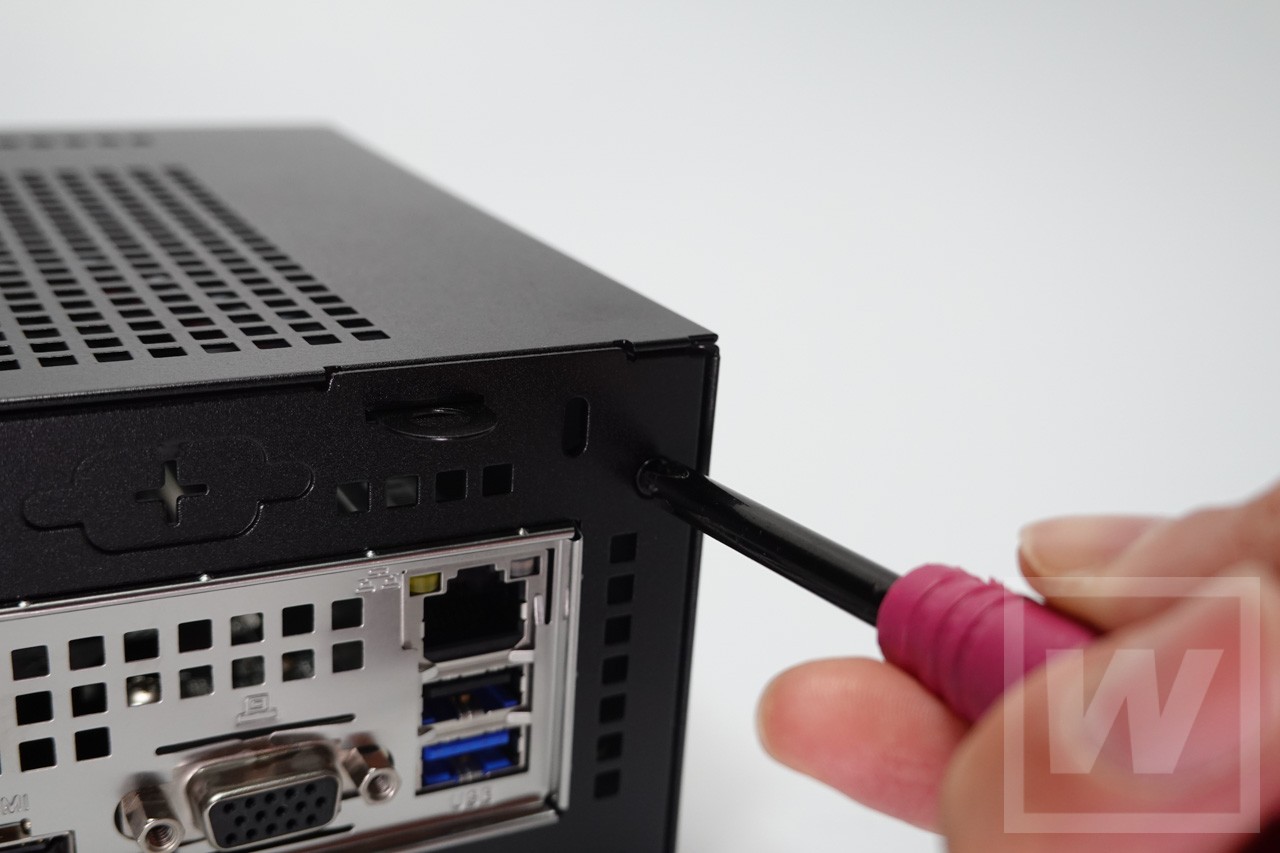 Deskmini X300 Ryzen 7 4750G 016 レビュー