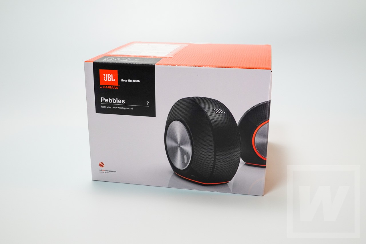 JBL Pebbles USBバスパワードスピーカー　パッケージ