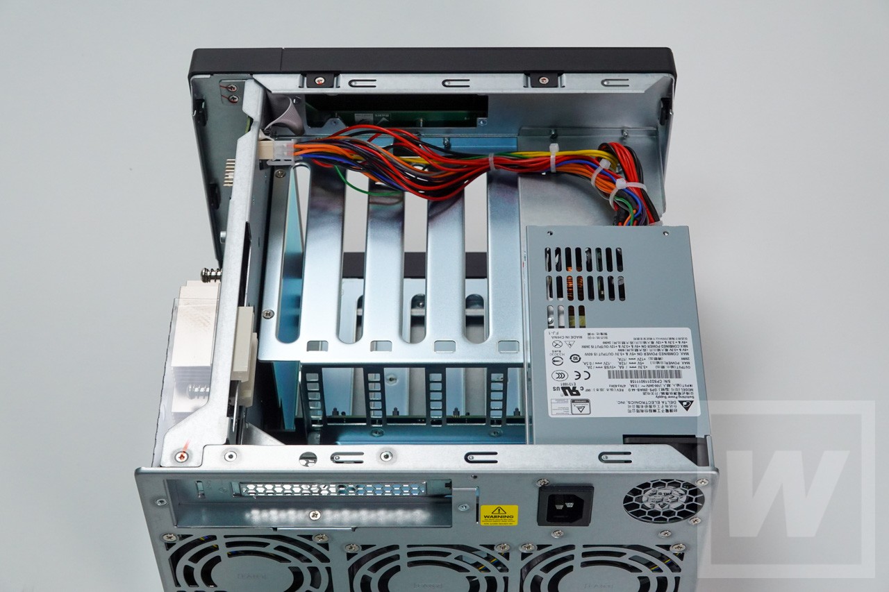 TVS-675 カバーを完全に取ったところ