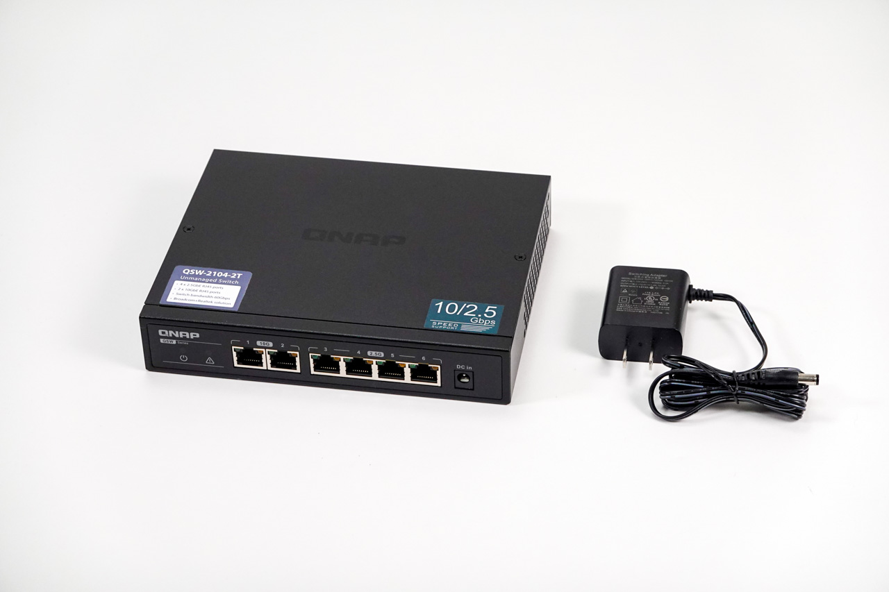 QNAP 10GbE対応LANハブ　QSW-2104-2T-JP
