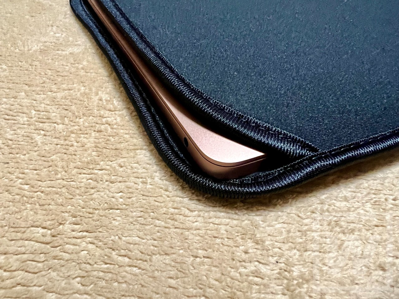 MacBook Airケース サンワサプライ 007 レビュー