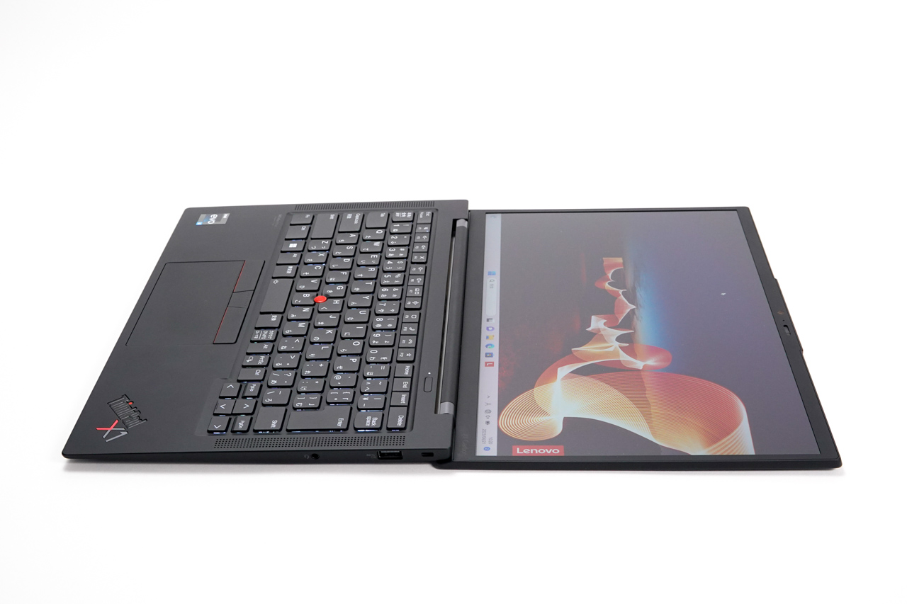 Lenovo ThinkPad X1 Carbon Gen 10 022 レビュー