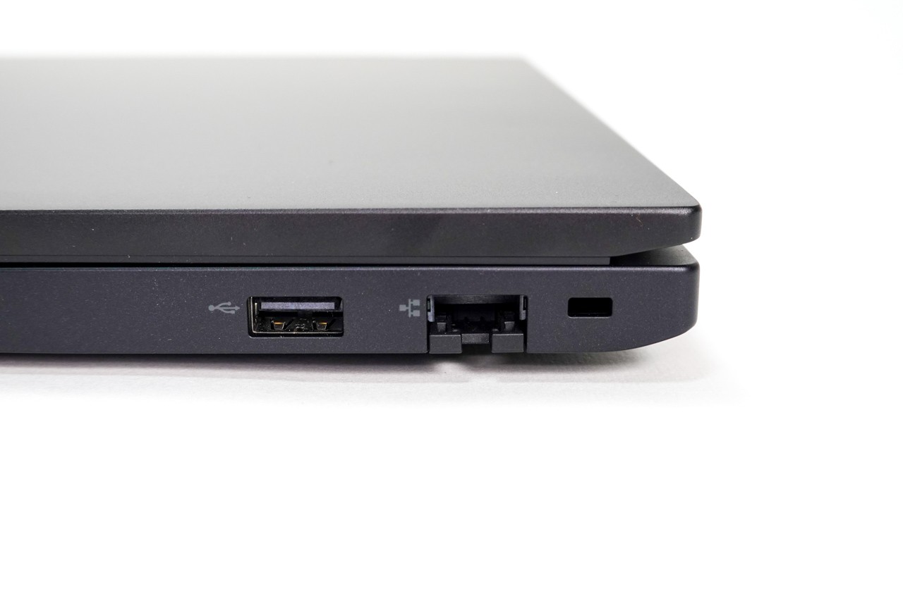 ThinkPad E16 Gen1 004 レビュー